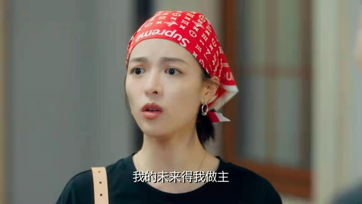 青春须早为首播节奏轻快剧情浮夸胡一天钟楚曦搞笑活泼