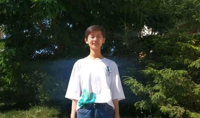 宁夏高考文科状元：一个不会玩手机的18岁女孩,“玩”上了北大休闲区蓝鸢梦想 - Www.slyday.coM