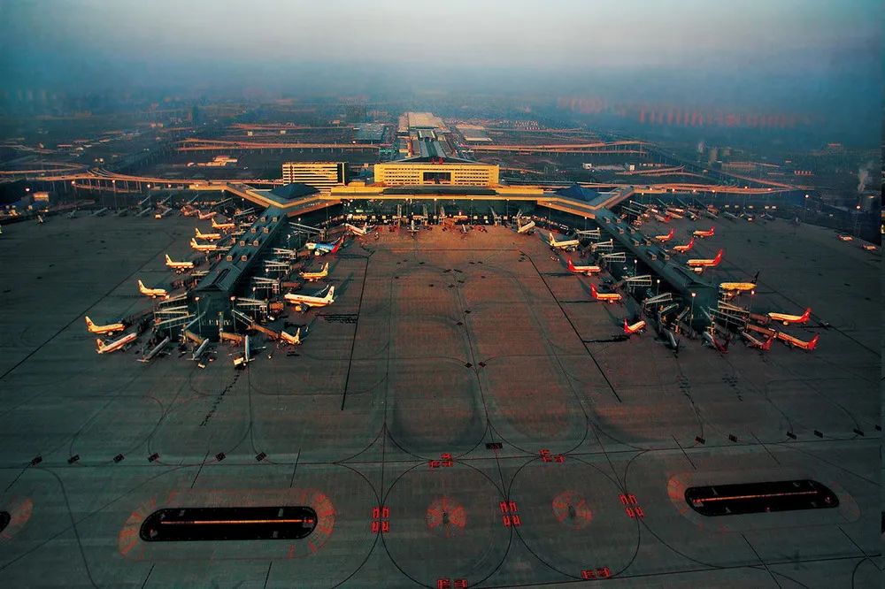 上海虹桥机场t2全景昆明机场的"路线图"昆明机场目前有航站楼一座