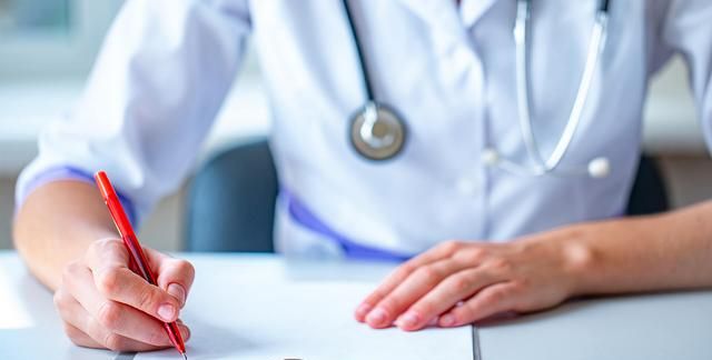 饮酒后为何不能吃头孢类药物,多长时间可以喝酒?医生为您讲清楚休闲区蓝鸢梦想 - Www.slyday.coM