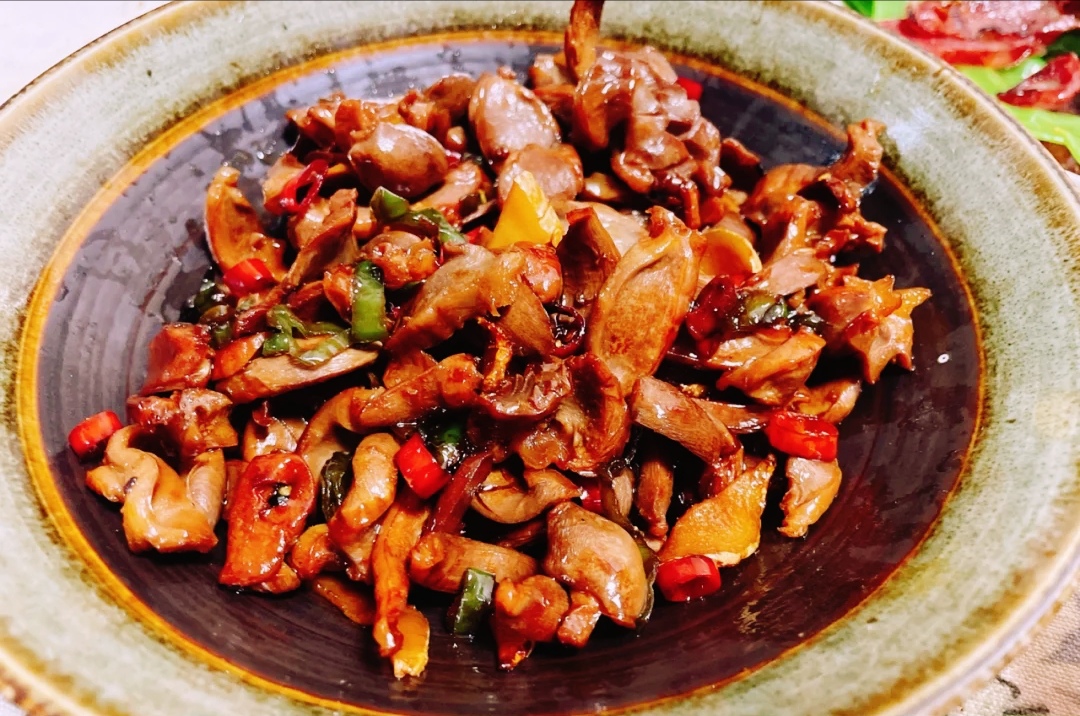 美食家常菜推荐:香辣螺丝,炒鸡胗,辣炒豆皮片,超级开胃好吃