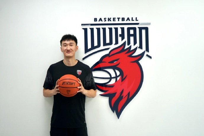 挖山东助教,再签山东弃将,1球队做法引猜想|cba|男篮|球队_新浪新闻