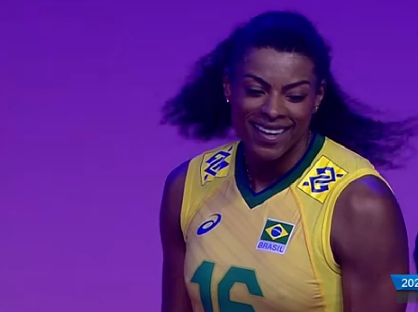 卡洛琳的扣球成功率依旧非常高,有帮助巴西女排紧咬比分.