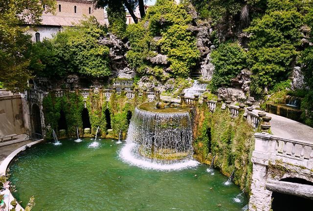 罗马的埃斯特庄园拥有迷人的风景是意大利园林艺术的经典