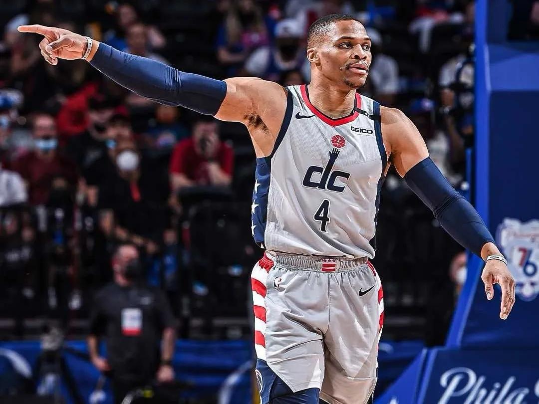 美媒建议湖人用库兹马等人交易得到威斯布鲁克打造三巨头