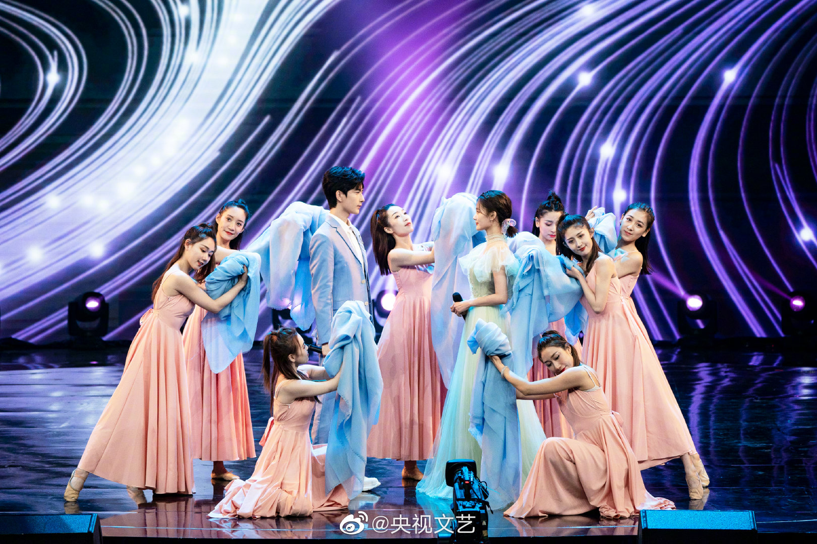 央视端午晚会主持阵容有惊喜,李思思杨帆控场,韩雪田雨跨界首秀