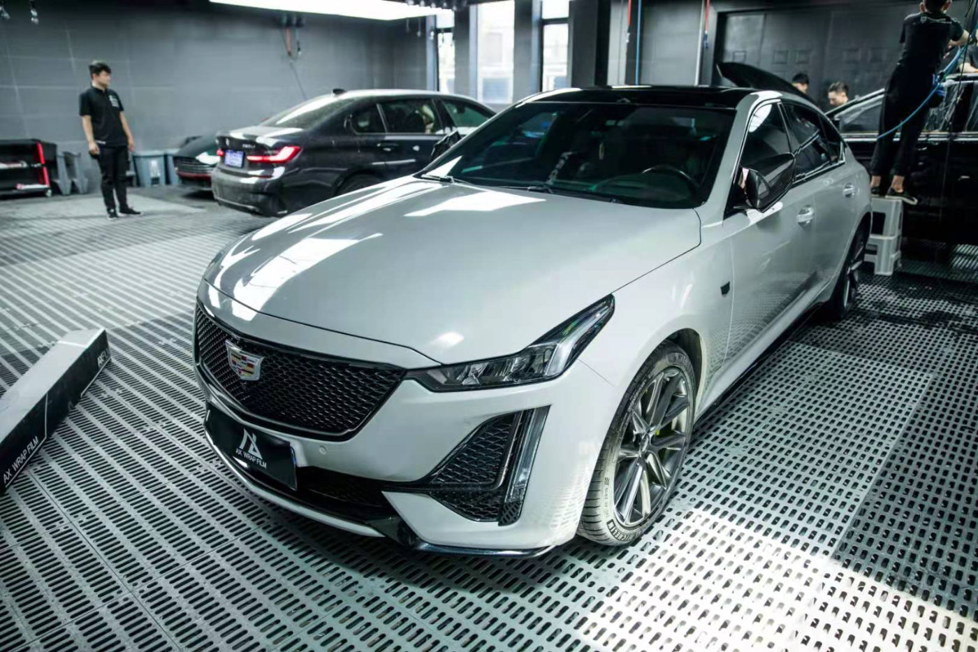 膜呗改色案例凯迪拉克ct5全车换色亚灰就等你来战