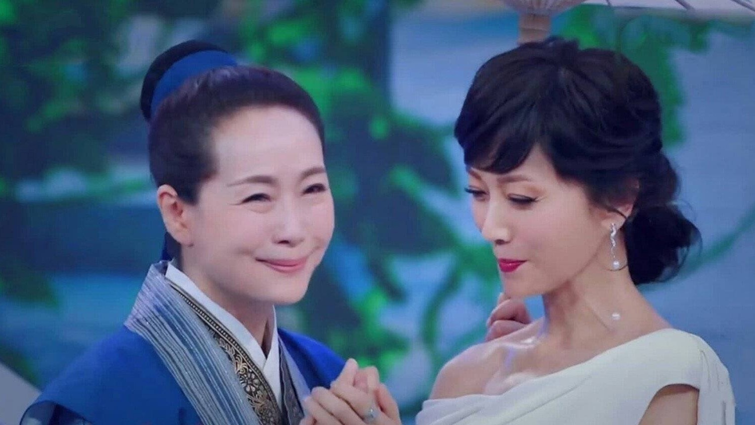 叶童和赵雅芝很多时候我真的爱上她了