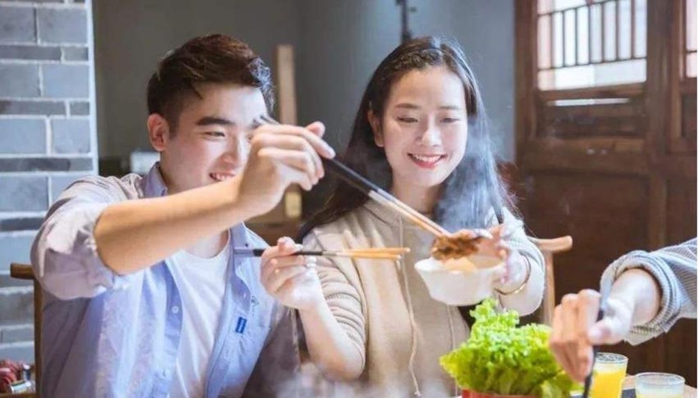 南非37岁女子生10胞胎，7男3女，此前生下一对双胞胎，高产宝妈休闲区蓝鸢梦想 - Www.slyday.coM