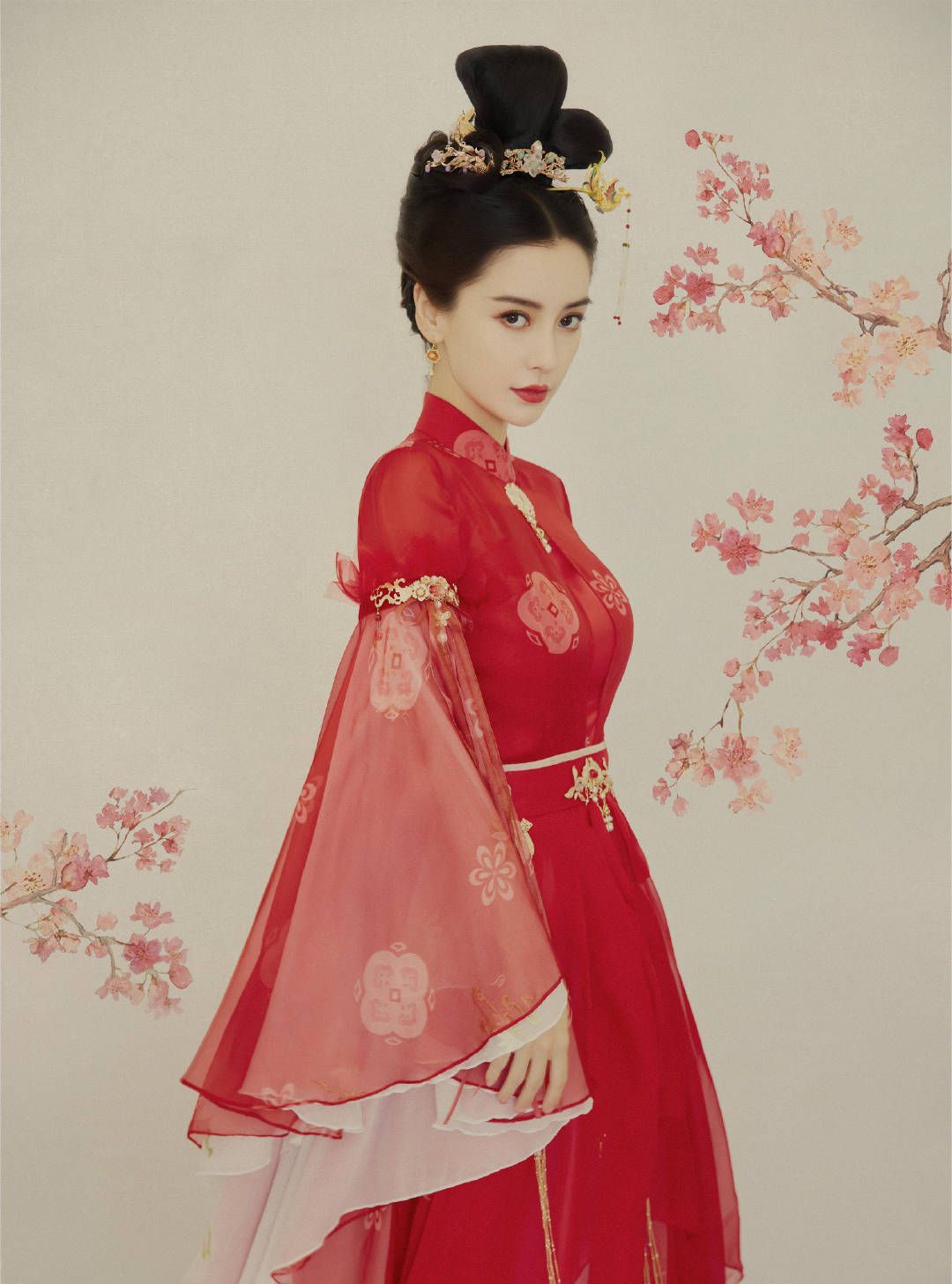 angelababy红衣惊艳古装造型照片 杨颖金簪红衣造型美吗？
