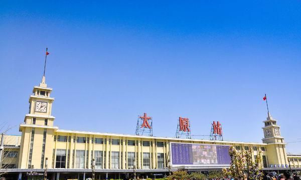 中国gdp最差的省会_中国最强势的省会:GDP领先第二位1.3万多亿,稳居新一线城市榜首(2)