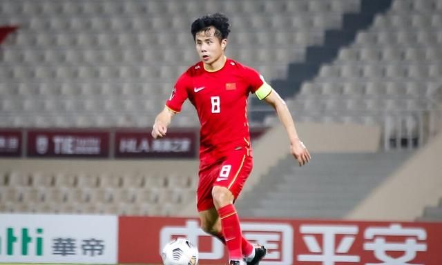 评分国足5:0马尔代夫:按表现16名球员分4组,2人惊喜2人失望休闲区蓝鸢梦想 - Www.slyday.coM 评分国足5:0马尔代夫:按表现16名球员分4组,2人惊喜2人失望休闲区蓝鸢梦想 - Www.slyday.coM