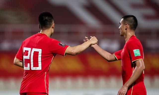 评分国足5:0马尔代夫:按表现16名球员分4组,2人惊喜2人失望休闲区蓝鸢梦想 - Www.slyday.coM 评分国足5:0马尔代夫:按表现16名球员分4组,2人惊喜2人失望休闲区蓝鸢梦想 - Www.slyday.coM