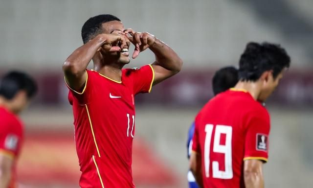 评分国足5:0马尔代夫:按表现16名球员分4组,2人惊喜2人失望休闲区蓝鸢梦想 - Www.slyday.coM 评分国足5:0马尔代夫:按表现16名球员分4组,2人惊喜2人失望休闲区蓝鸢梦想 - Www.slyday.coM