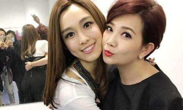 闺蜜情破裂,梁静茹取关范玮琪,直播拒绝与其同框休闲区蓝鸢梦想 - Www.slyday.coM