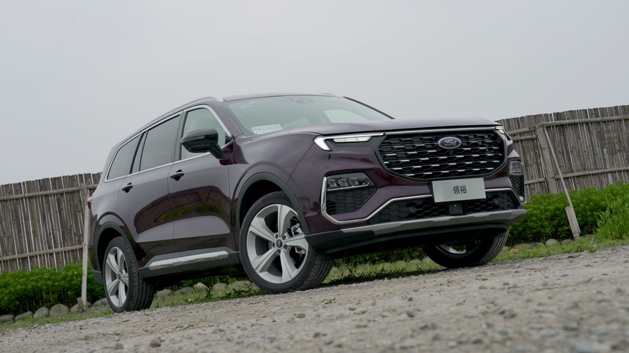 试福特领裕20万元级6座就很舒服