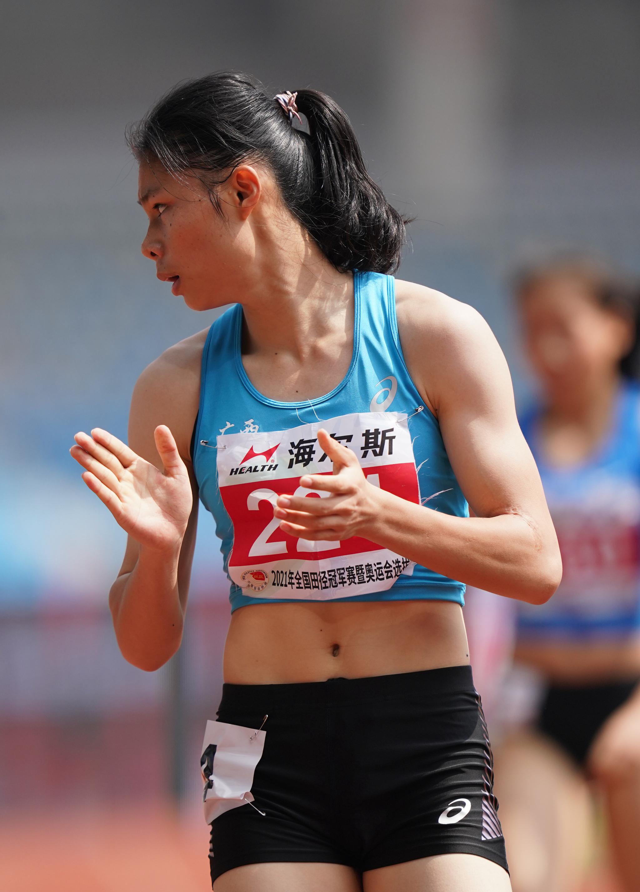 田径全国冠军赛刘国娟获女子400米冠军