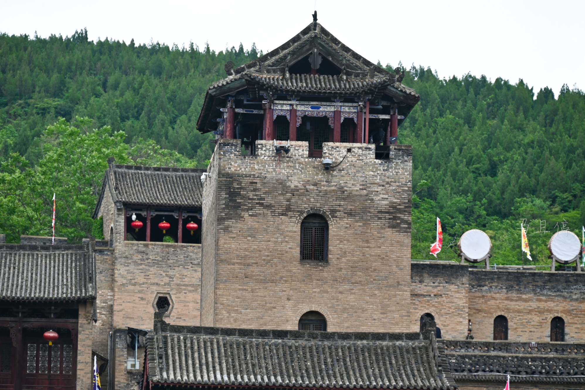 比乔家大院更小众,康熙曾下榻两次的山西豪宅,至今游客还不多|古堡