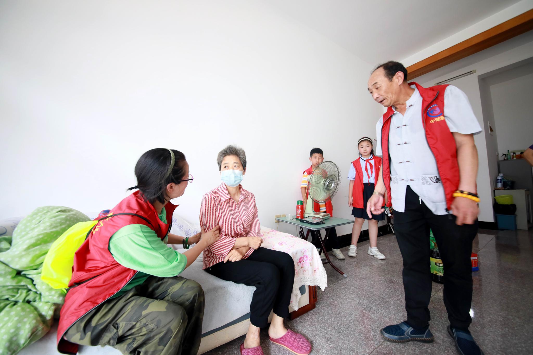 一年粽是情,芜湖市弋江区爱心公益志愿者群秉承初衷,关爱社会弱势群体