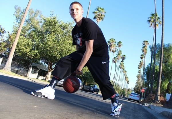 哈登林书豪都是他的粉丝|鲍彻|街球|教授_新浪新闻