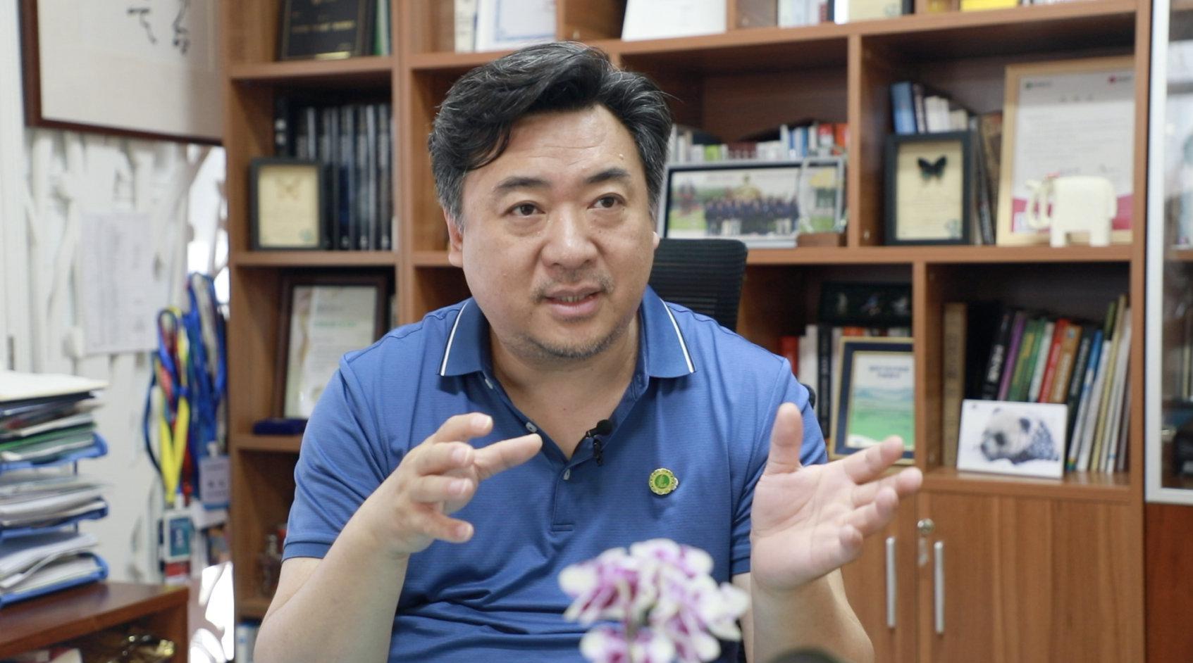 北师大生态学教授张立从1999年开始做亚洲象有关研究他说亚洲象栖息地