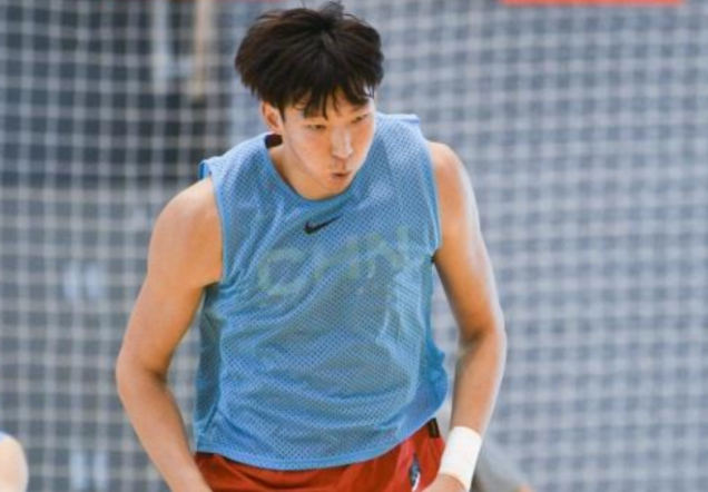 周琦遭视网膜裂孔，伤停时间出炉！将无缘亚预赛，落选赛存疑！休闲区蓝鸢梦想 - Www.slyday.coM