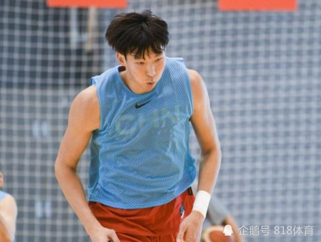 突发!周琦左眼视网膜裂将接受激光手术,术后恢复数天再出征菲律宾休闲区蓝鸢梦想 - Www.slyday.coM