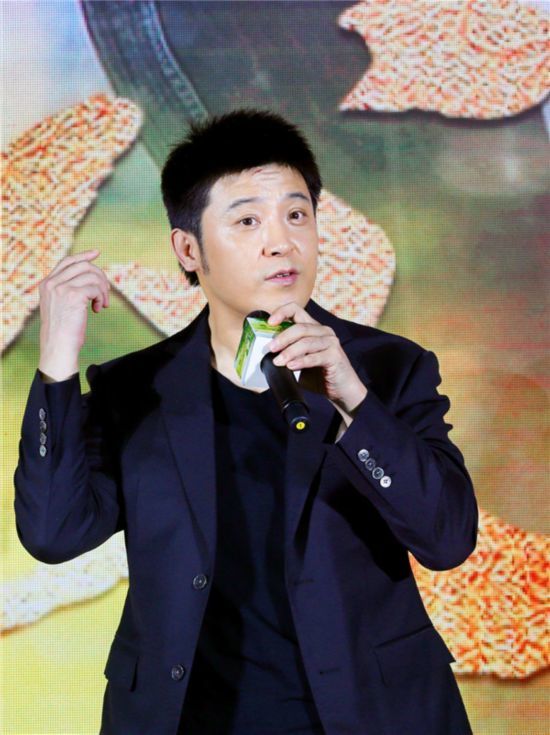 今天,孙涛喜欢在社交平台上和大家分享自己的生活,最近还拍了照片.