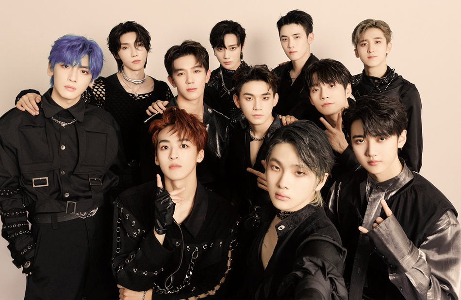 r1se解散后最火的成员非翟潇闻莫属出演天官赐福未拍先火