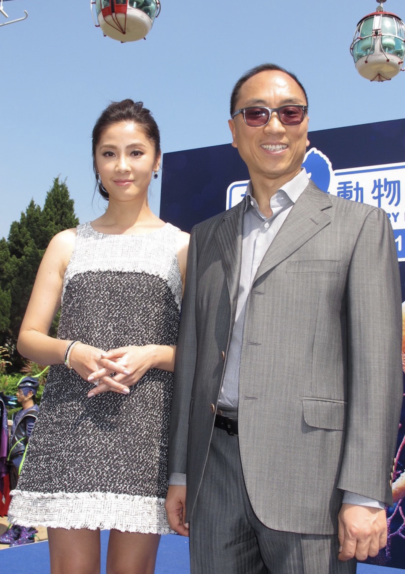 迪士尼酒店显豪气,中年得子宠爱有加|迪士尼|翁嘉穗|邬友正_新浪新闻