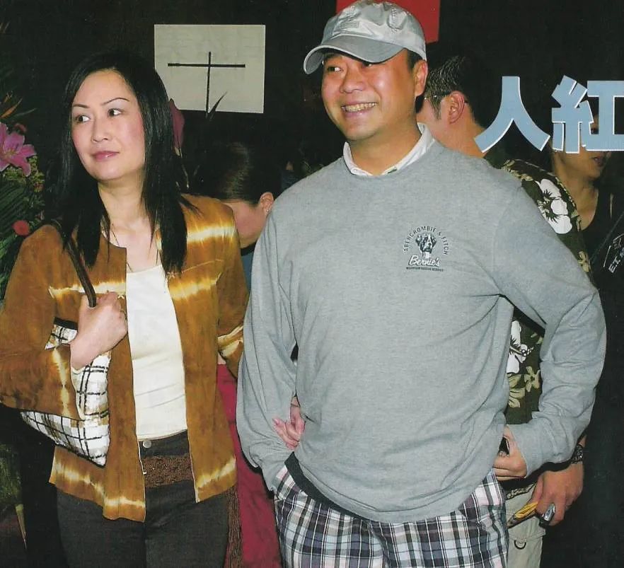 娱乐圈最低调的豪门女婿老婆倒追他四年结婚25年不用传宗接代