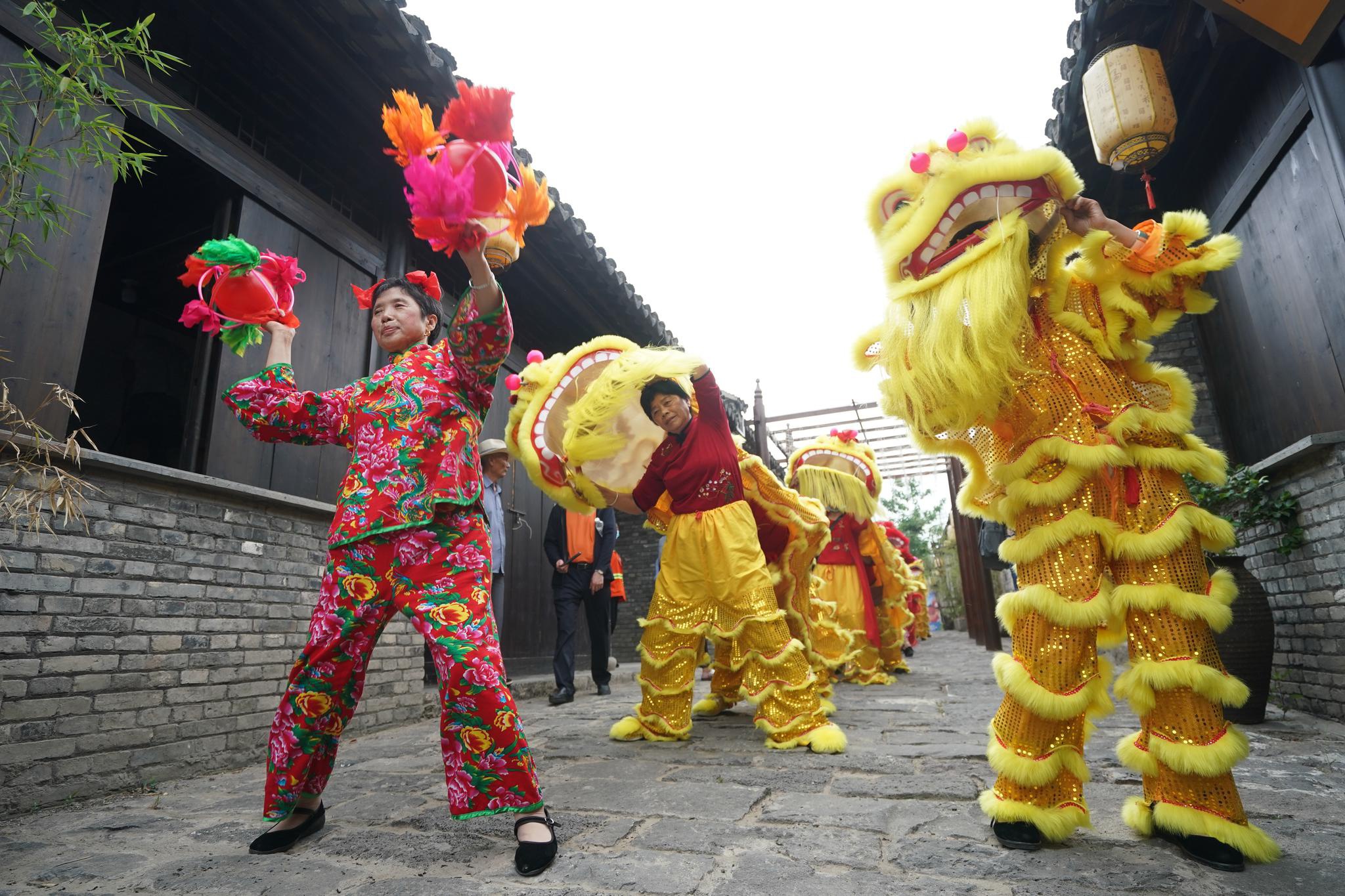 江苏盱眙古街端午赏民俗