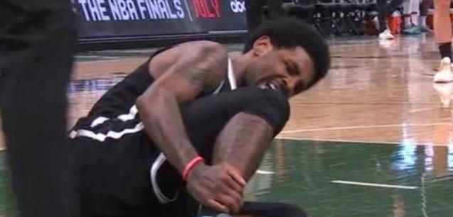 篮网危险了!欧文90度崴脚,字母哥篮下垫脚有意无意惹争议休闲区蓝鸢梦想 - Www.slyday.coM 篮网危险了!欧文90度崴脚,字母哥篮下垫脚有意无意惹争议休闲区蓝鸢梦想 - Www.slyday.coM