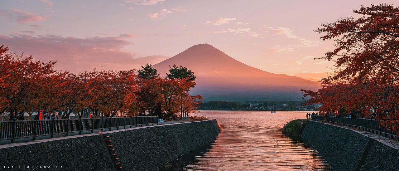 富士山下誰能憑愛意要富士山私有