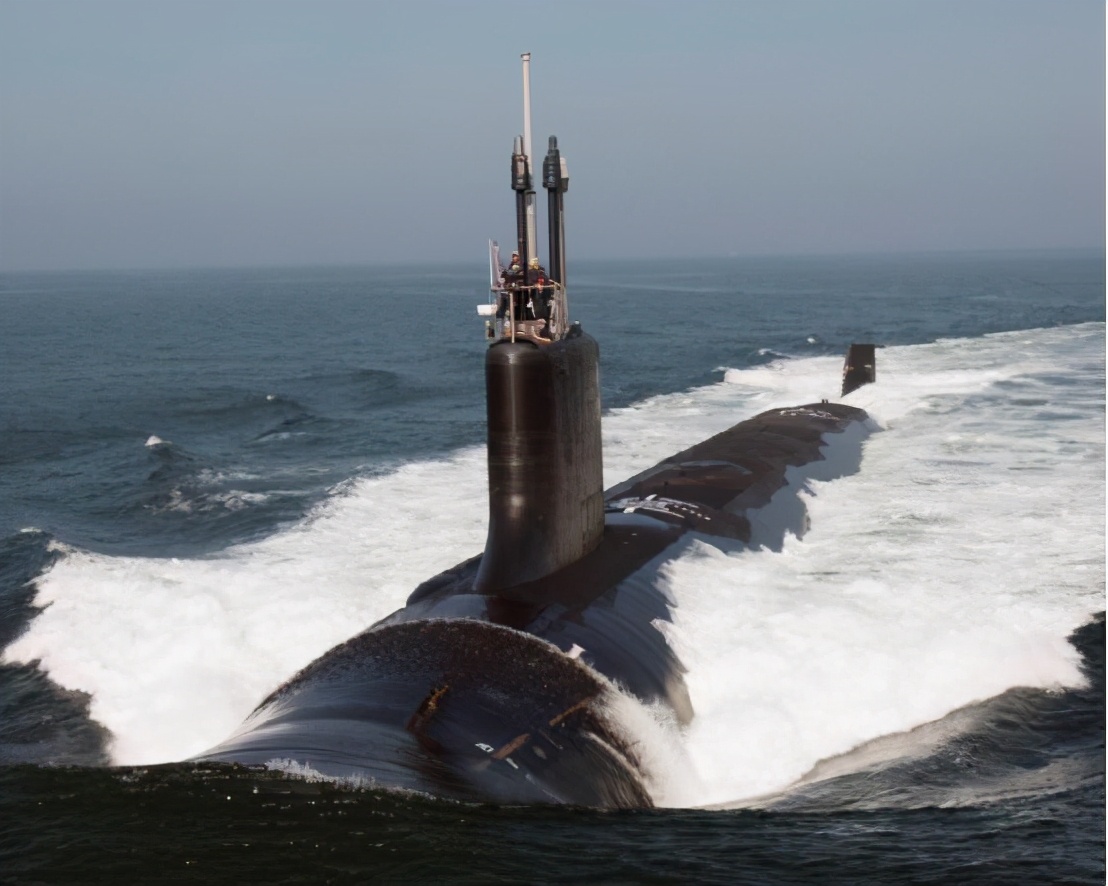 图为美军哥伦比亚级核潜艇