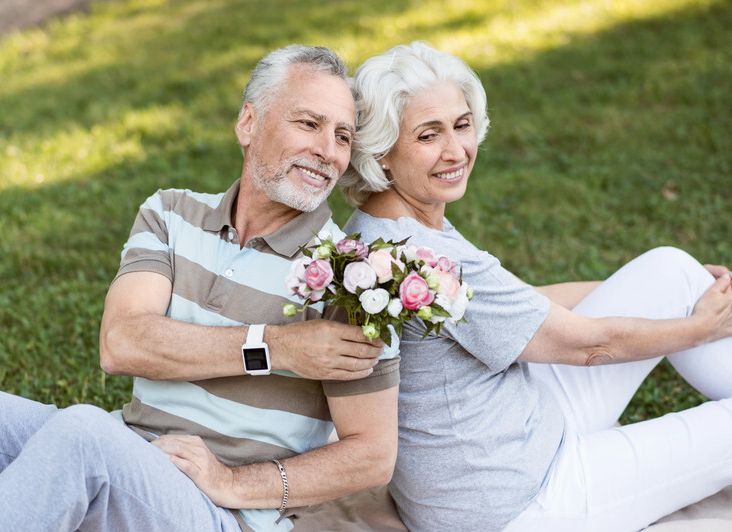 65岁老头哭诉:再婚提3个要求,相亲12次没人愿意嫁给我