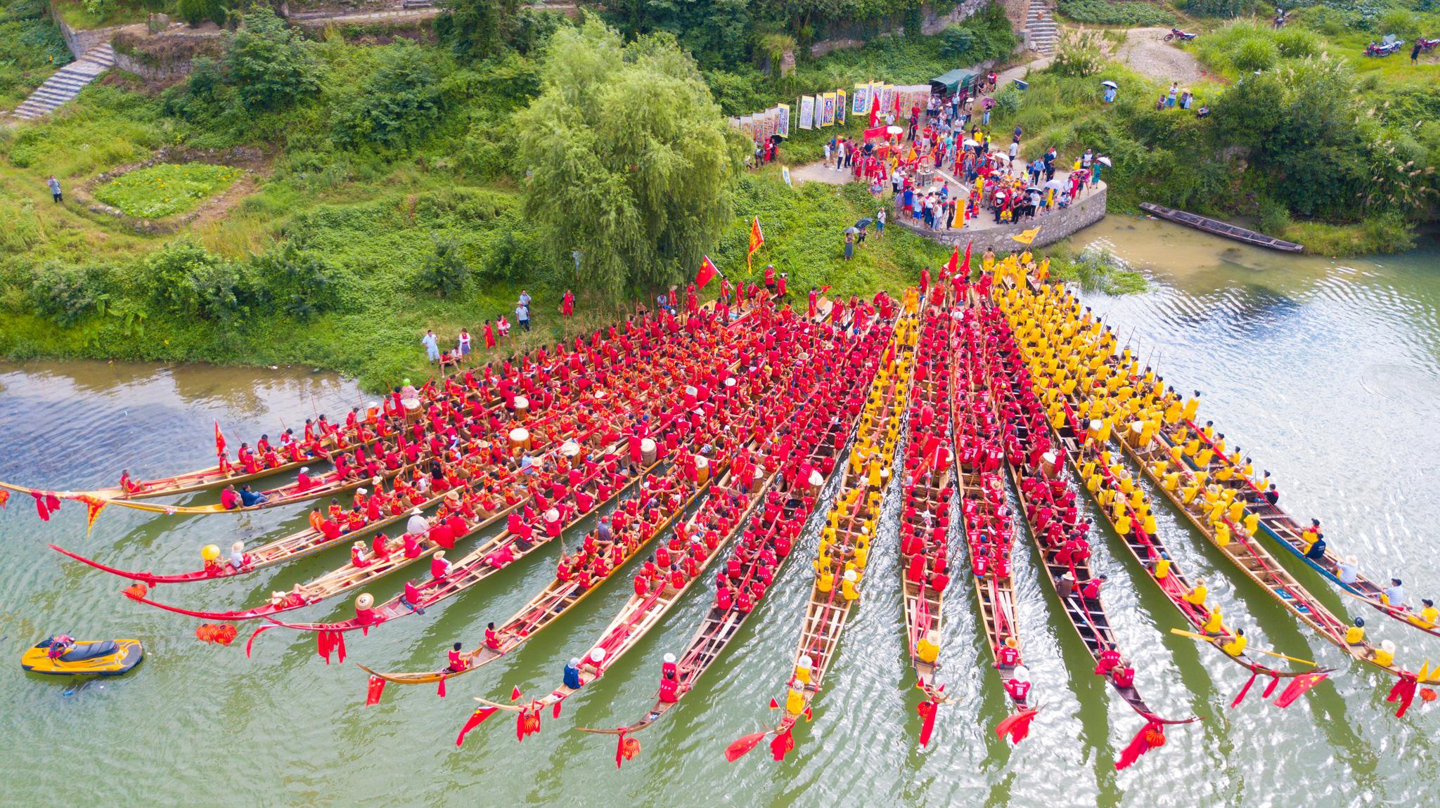 追光|超长龙舟,超大粽子——"双端午"别样精彩