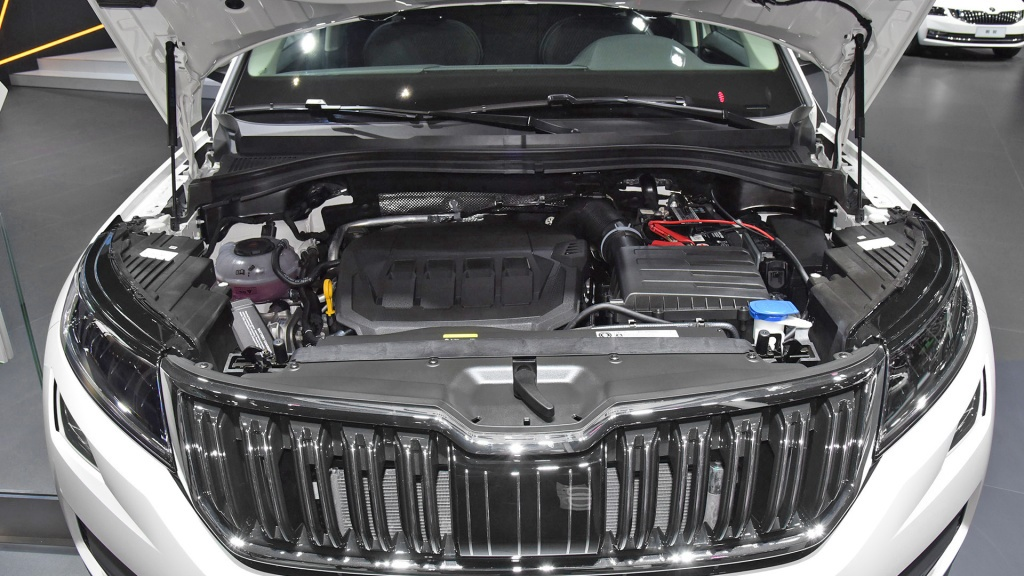 三胎也不愁，奇骏、5008、科迪亚克3款合资7座SUV对垒，你选谁？