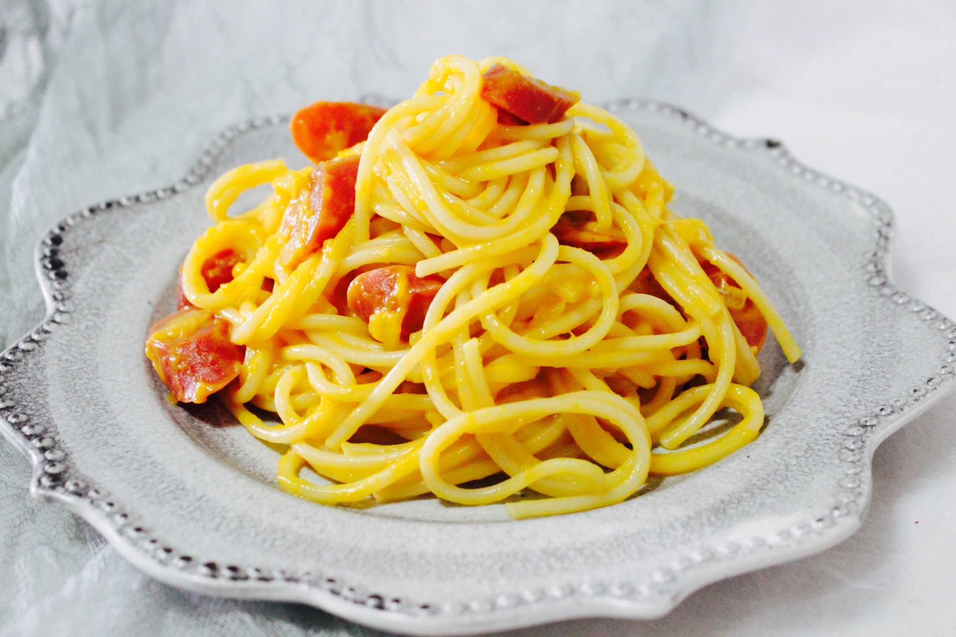 咖喱芝士香肠意面,教你在家做,酱香浓郁,味道不输外面值得一试