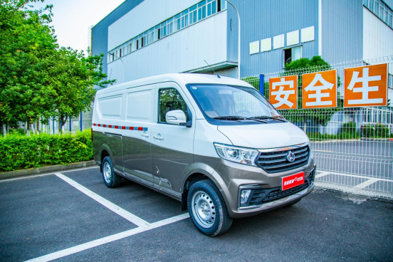 "能文能武" 长安跨越星v5 打造客货多面手