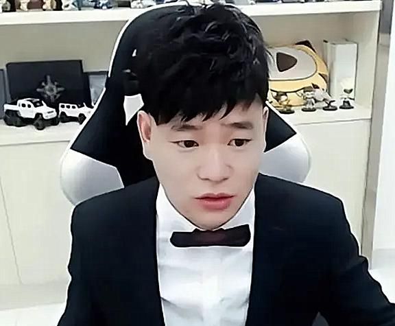 "某牙"dnf板块,主播狂人堪称"一哥","傲之最"公会一家独大.