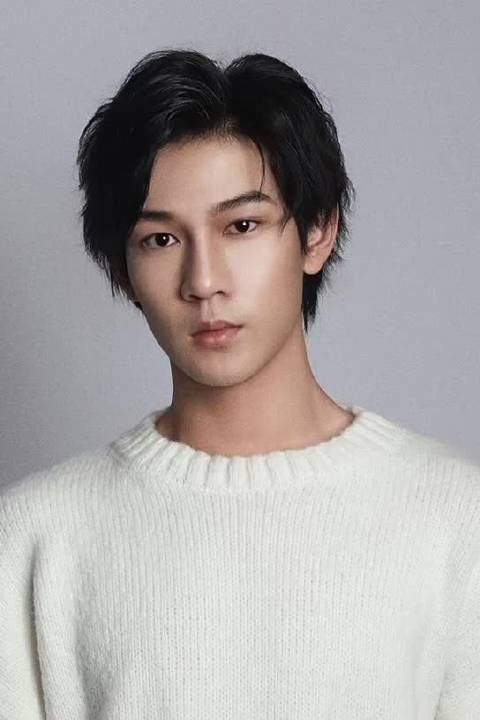 中央戏剧学院2019级导演专业刘星辰师哥在中戏等你们!