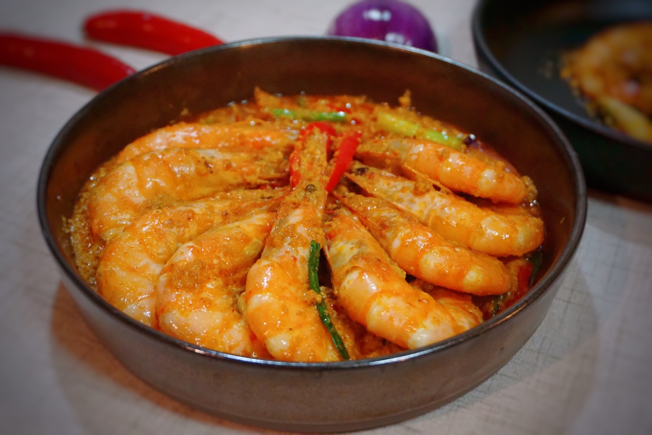 泰式咖喱虾,微微甜味和淡淡香辛,肥美虾肉和汤汁结合超下饭