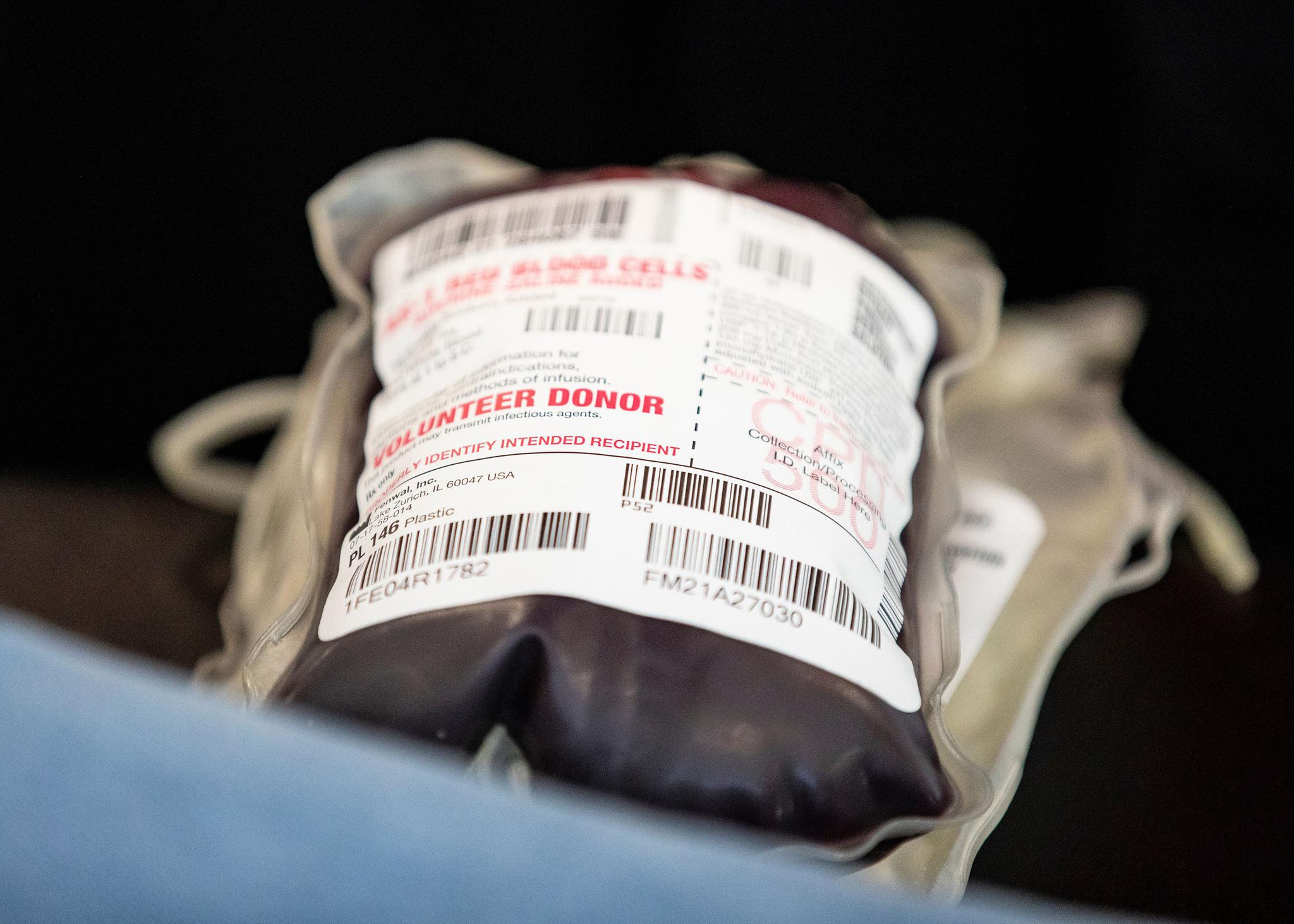 献血血袋图片图片
