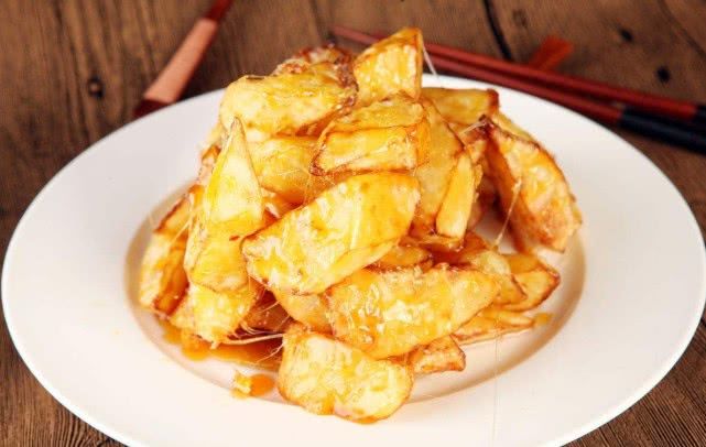 掌握好这几点自己在家也能做出美味的拔丝土豆方法看一遍就会