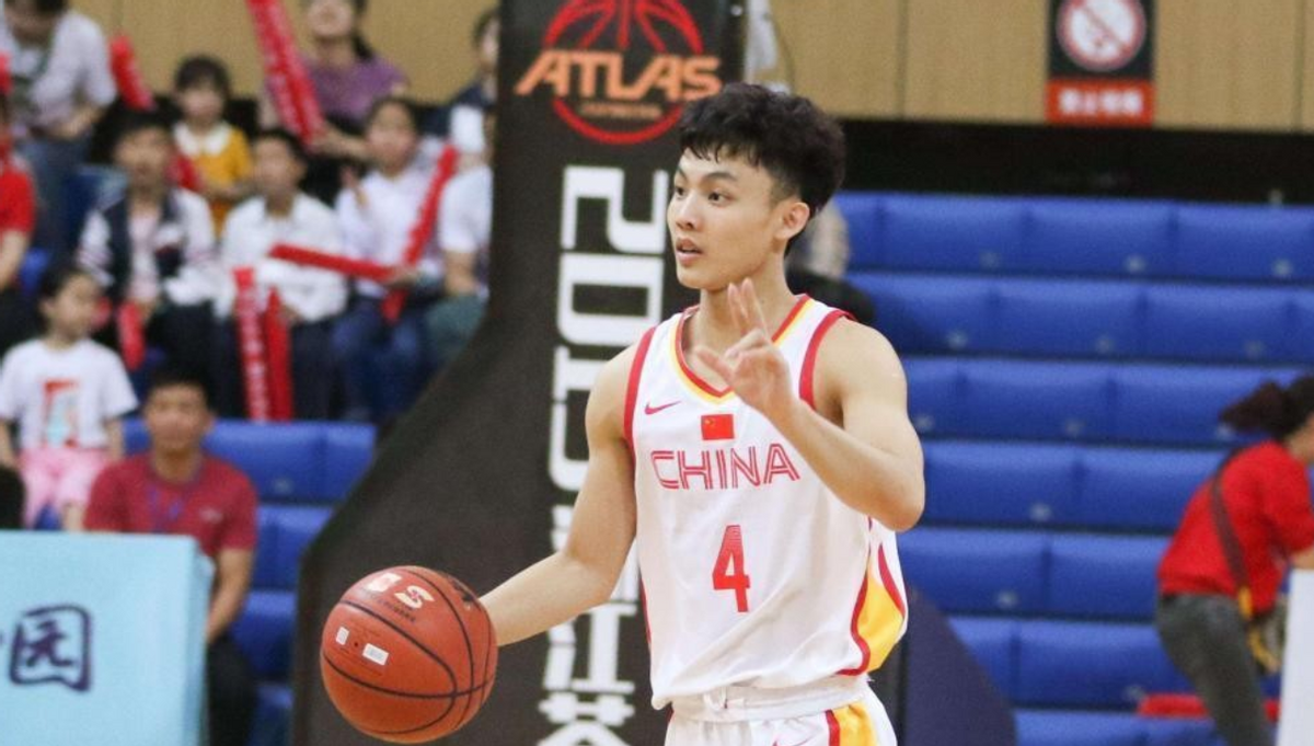 赵继伟曾场均2分入选国家队如今徐杰76分数据不会埋没人才