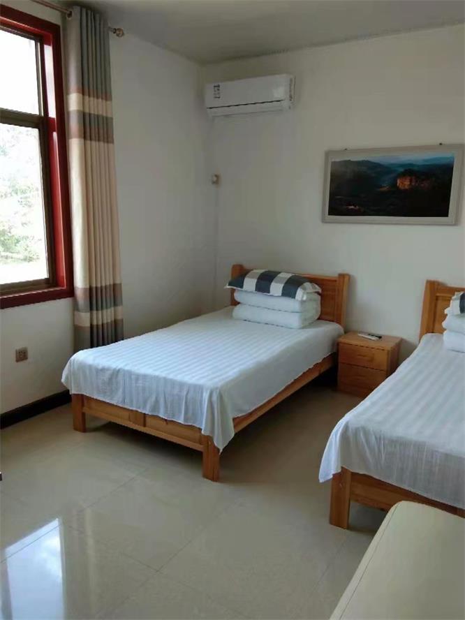 甘肃天水麦积山景区内农家乐旅游住宿哪家好麦积山快乐农家乐