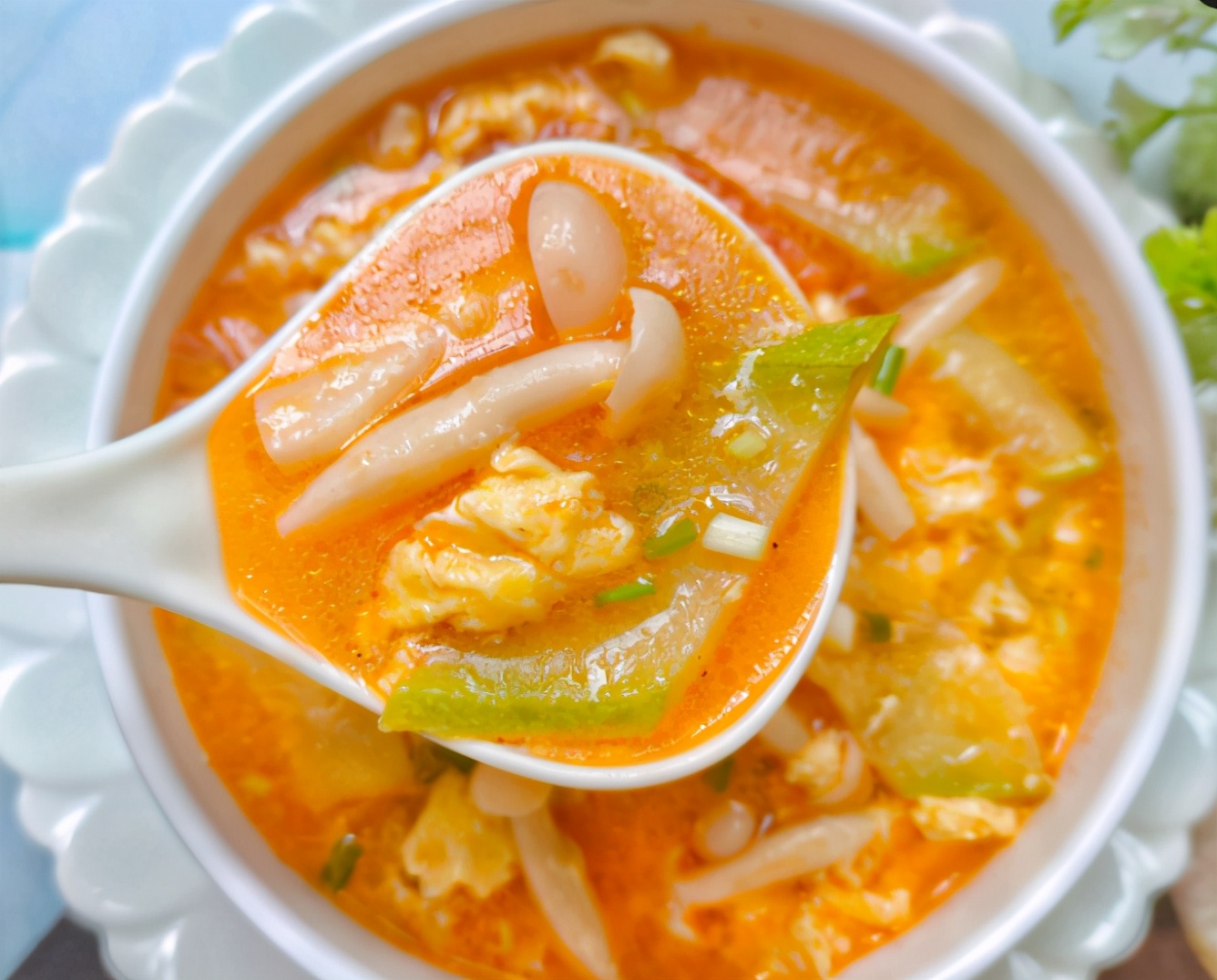 酸甜开胃的番茄西葫芦蛋花汤,营养好喝,10分钟就能搞定