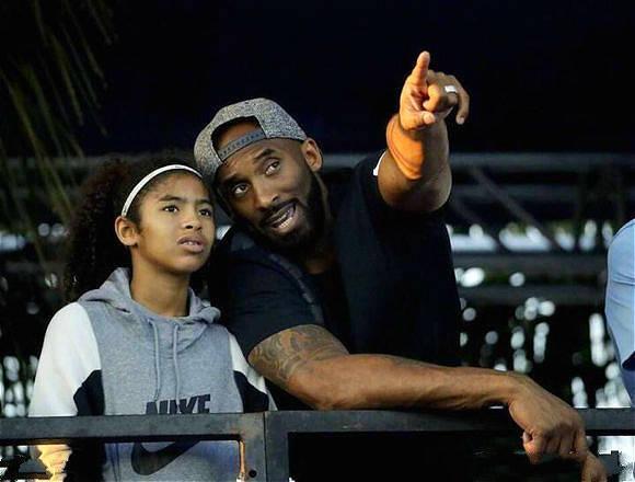 科比大女儿如今身材修长气质十足，对比艾弗森女儿，不在一个级别休闲区蓝鸢梦想 - Www.slyday.coM