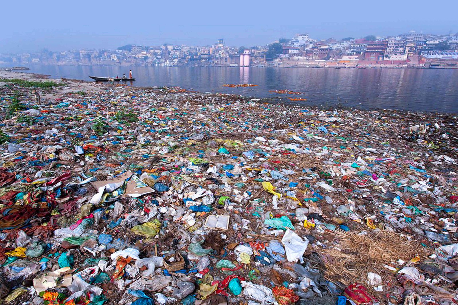 看过滤镜照片中的局部,只有去过这座城市,逛过街景,品过小吃,看过恒河